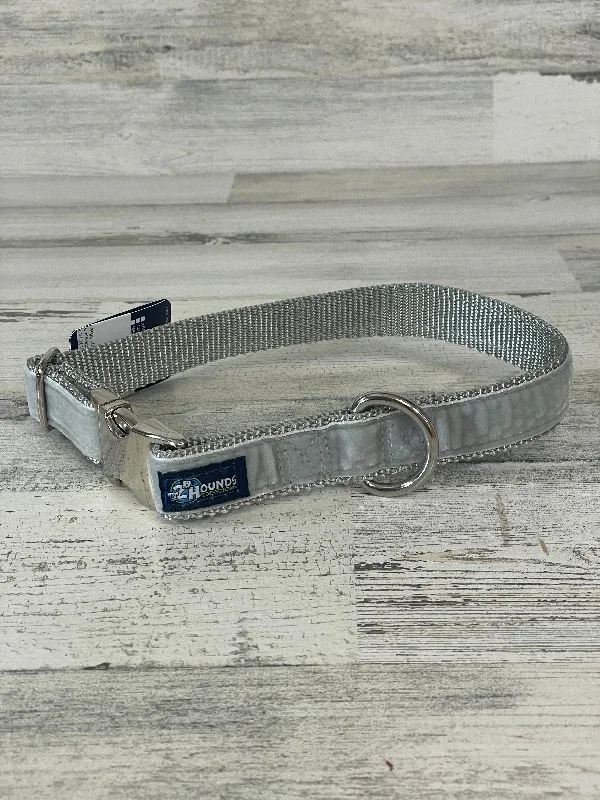 Silver Velvet Dog Collar, Large